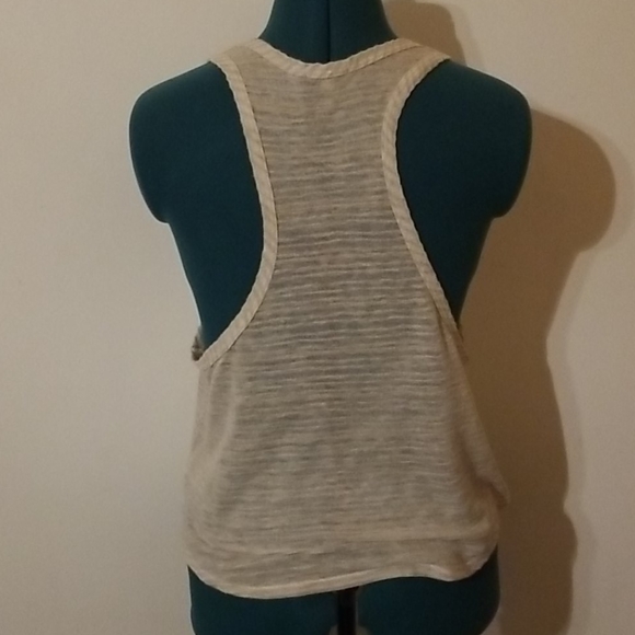 Tank top - Picture 2 of 4